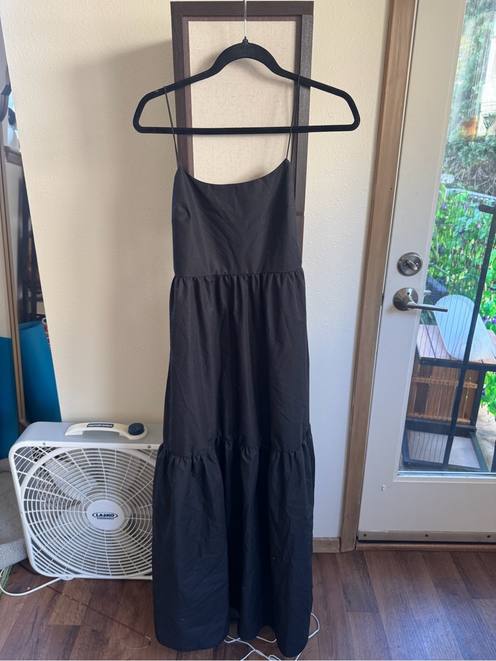 Commense Spaghetti-Strap Maxi Dress